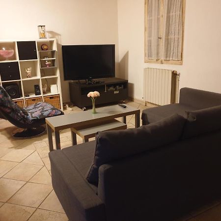 Grande Maison Avec 5 Chambres Et Jardin 亞維農 外观 照片