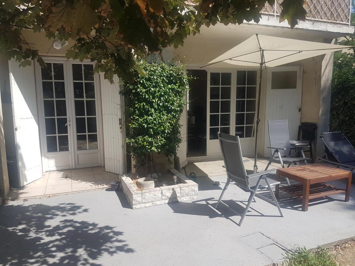 Grande Maison Avec 5 Chambres Et Jardin 亞維農 外观 照片